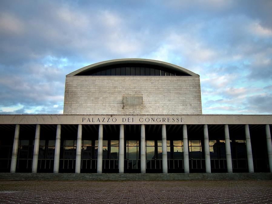 palazzo congressi.JPG