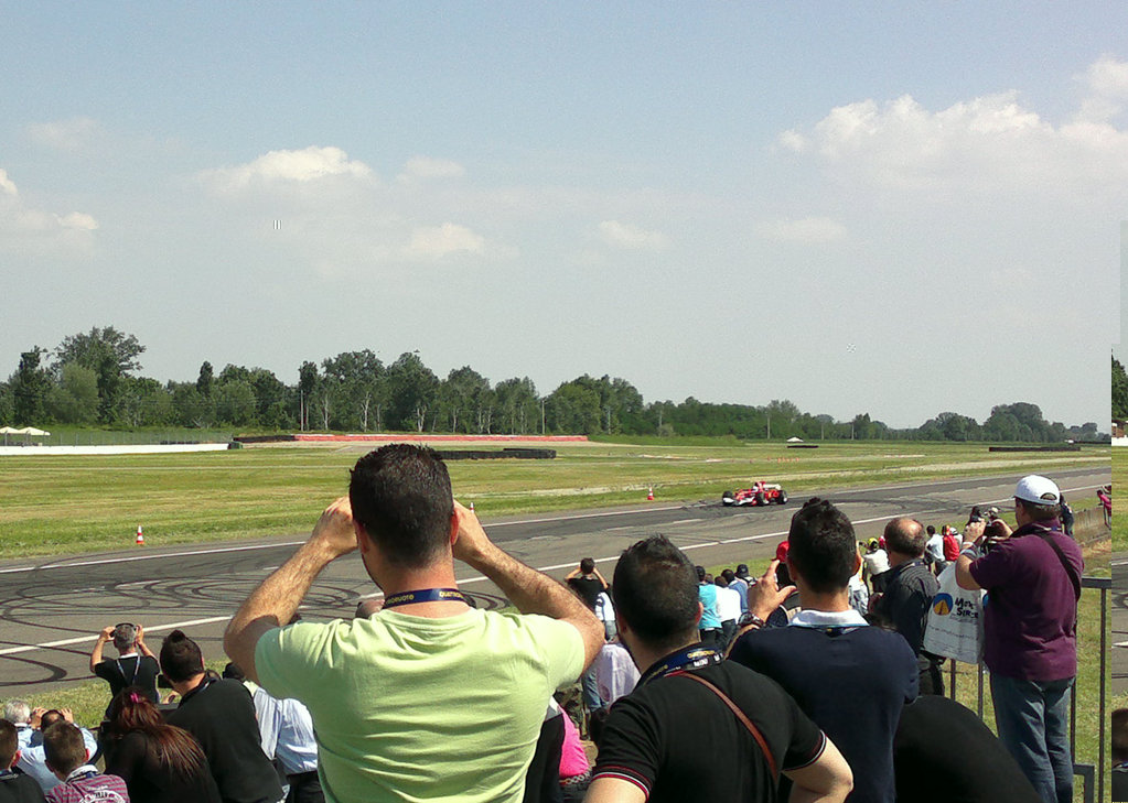 26052012591a.jpg