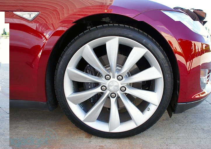 Tesla S cerchio.jpg