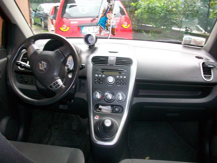 Suzuki.JPG