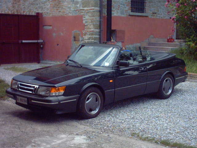 900 Cabrio Special Edition 2.jpg