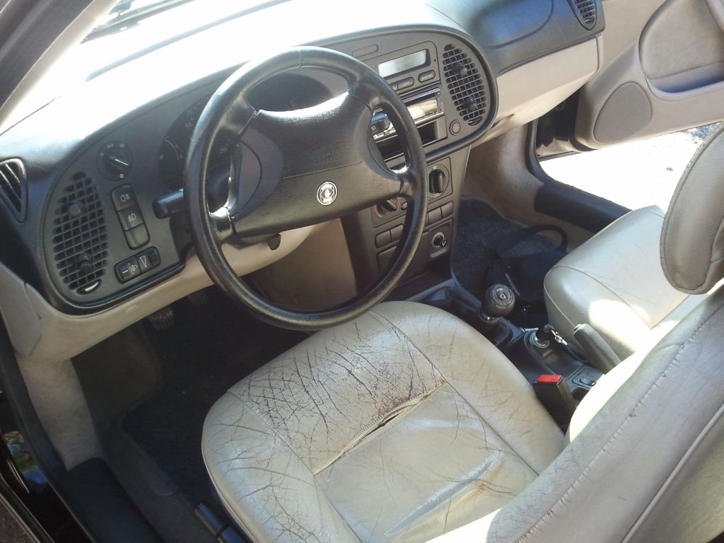interior_left.jpg