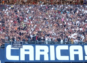 tifosi-napoli-300x218.jpg