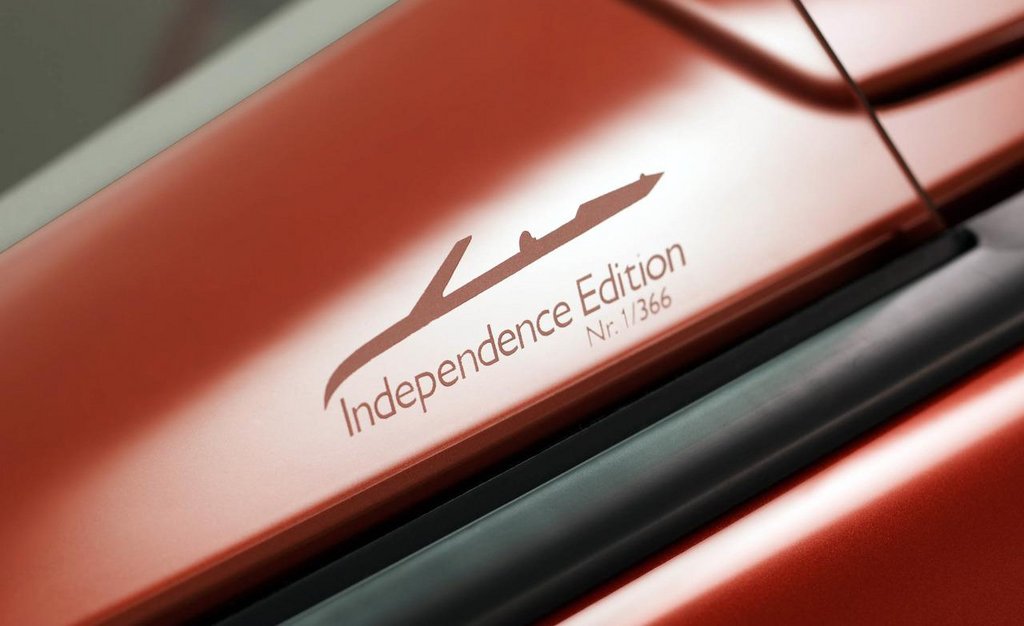 2012-saab-9-3-griffin-convertible-independence-edition-badge-photo-388018-s-1280x782.jpg