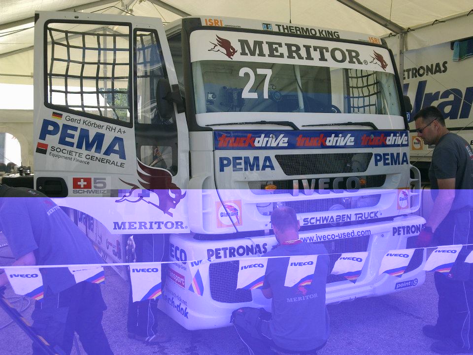 481269_4020823643219_1360267124_3554048_84700714_n.jpg