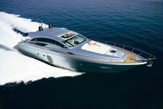 pershing-72_.jpg