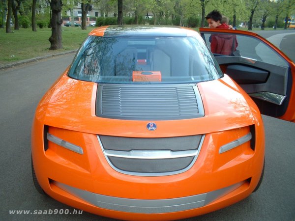bertone_novanta_2003_front.jpg