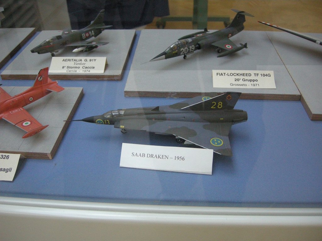 saab draken.jpg