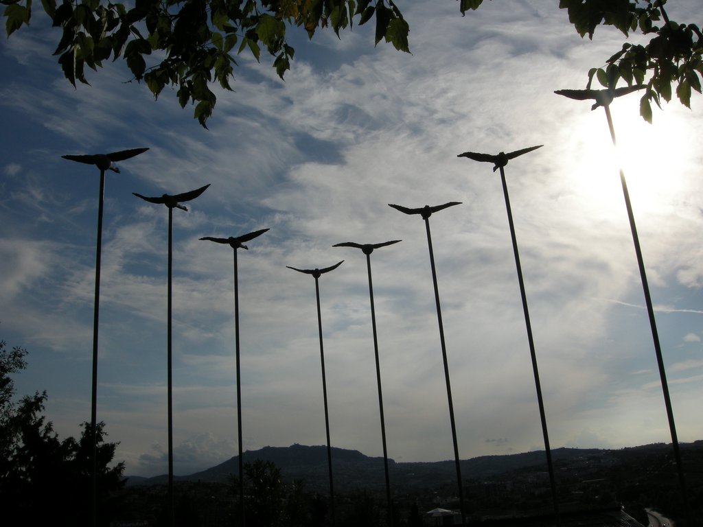 monumento frecce.jpg