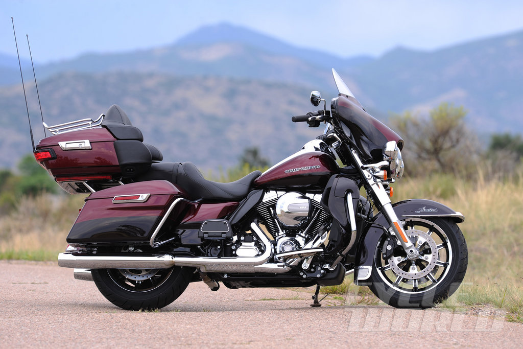 2014-H-D-Electra-Glide-Ultra-Limited.jpg