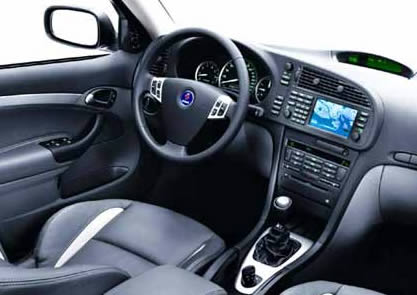 saab_93_attuale_plancia.jpg