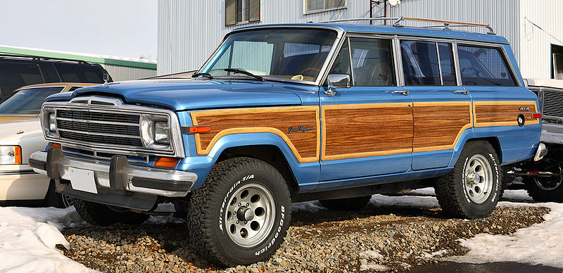 800px-Jeep_Grand_Wagoneer_001.JPG