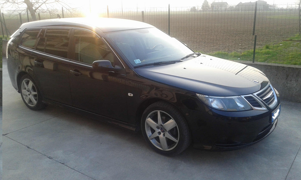 saab.jpg