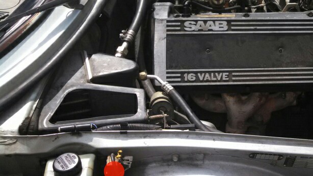 saab-900-16-valve_1427995220016.jpg