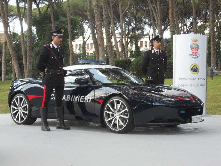 Lotus-Evora-S-Carabinieri-3.jpg