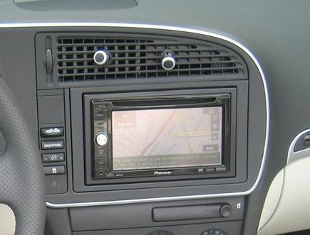 Resize-of-6_-Saab-9_3-Aero_-Car-Cinema-Navigation-Pioneer-Avic-D3.jpg