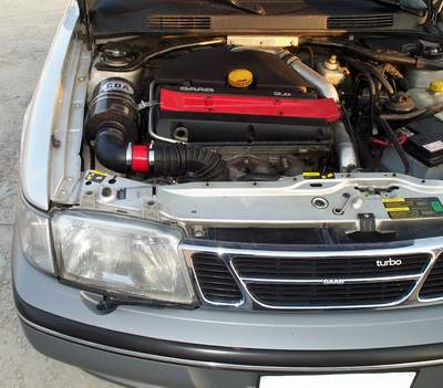 Saab_900_2_0iTurbo.jpg