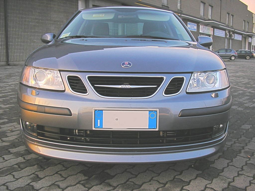 FOTO SAAB 004 SENZA TARGA.jpg