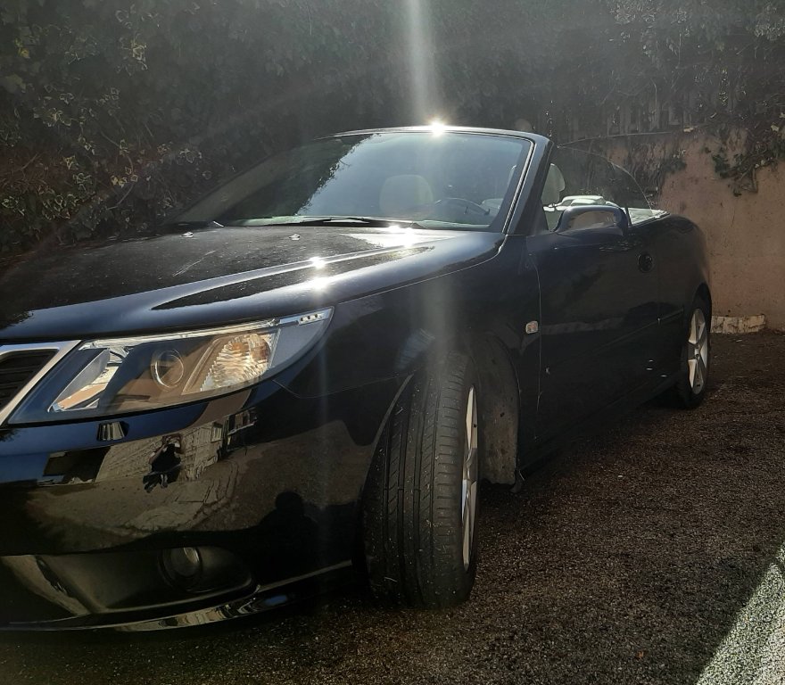 saab8-min.jpg