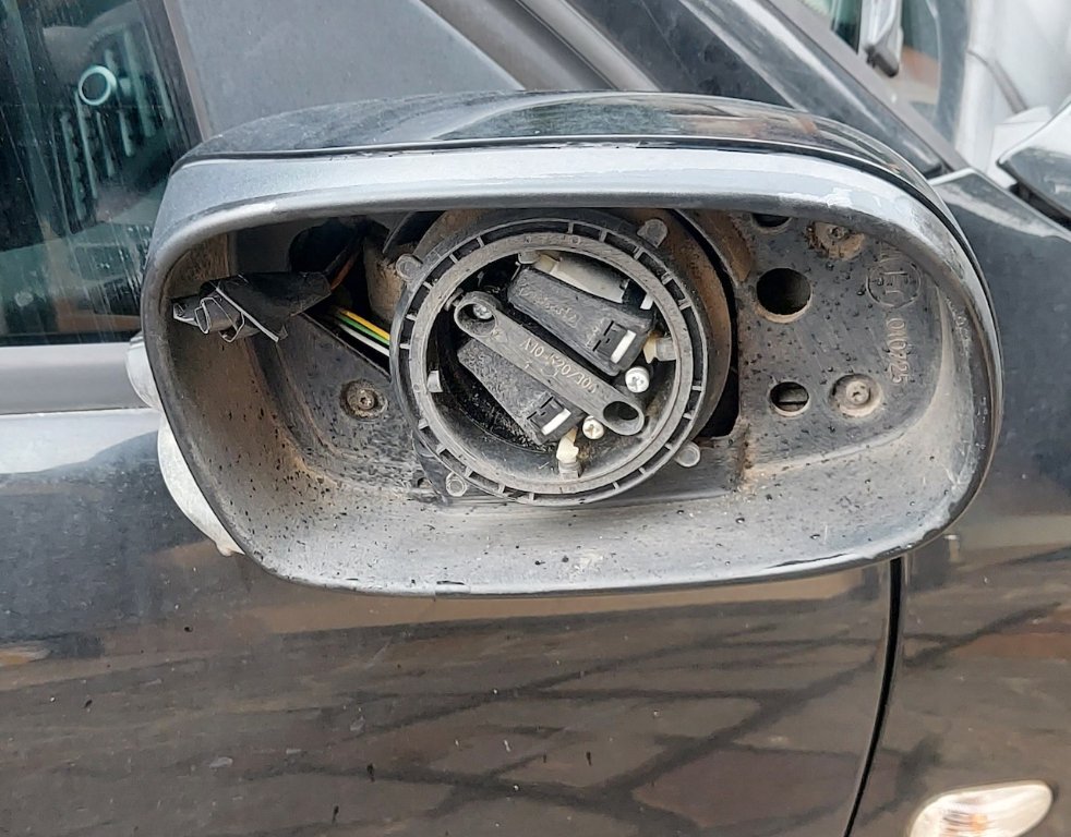 specchiato avanti 2.jpg