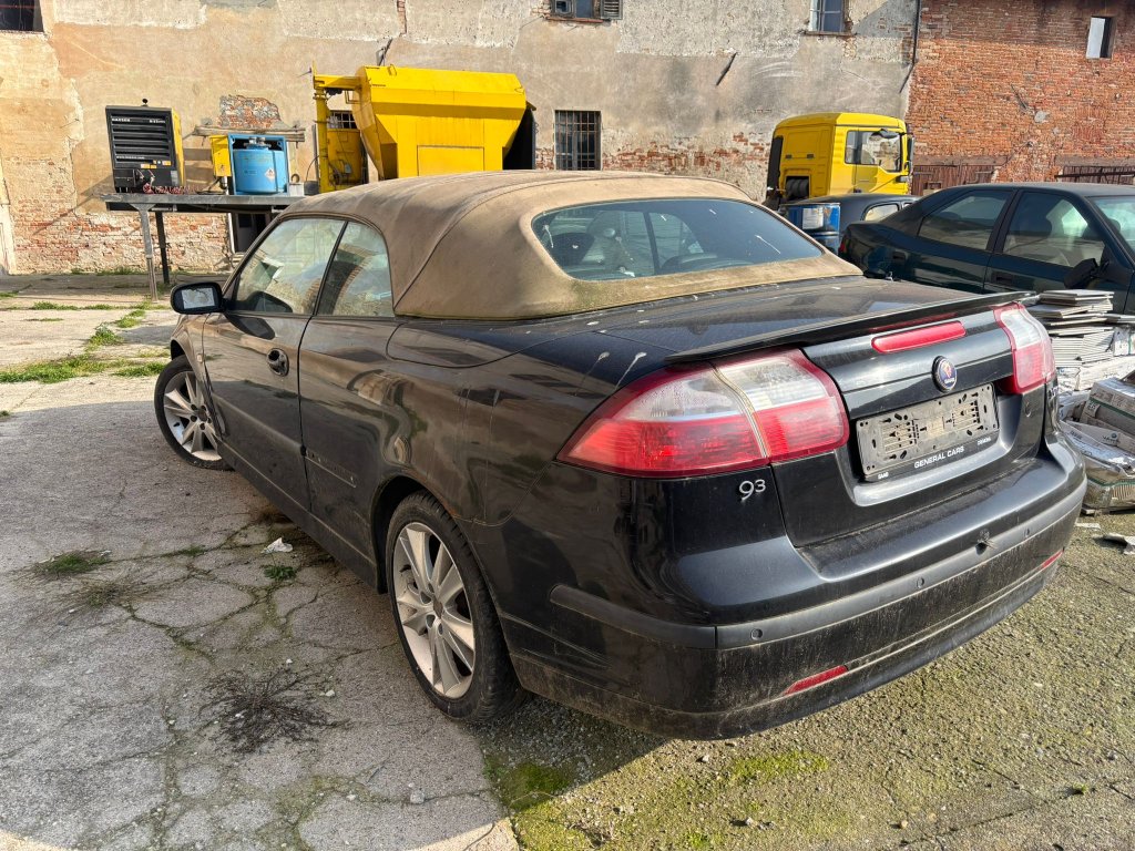 saab 1.jpeg