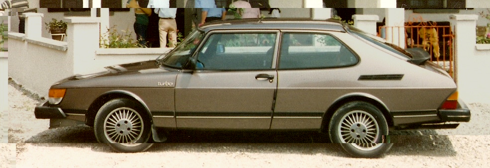 Saab 900 Turbo.jpg
