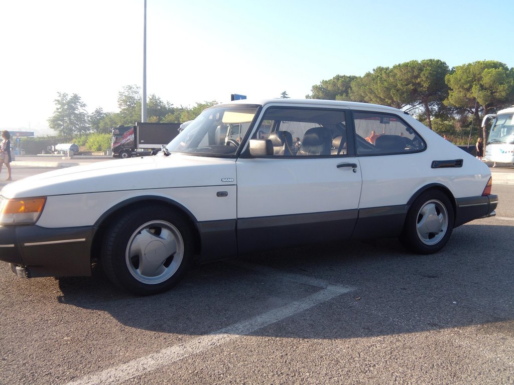 saab 4.JPG